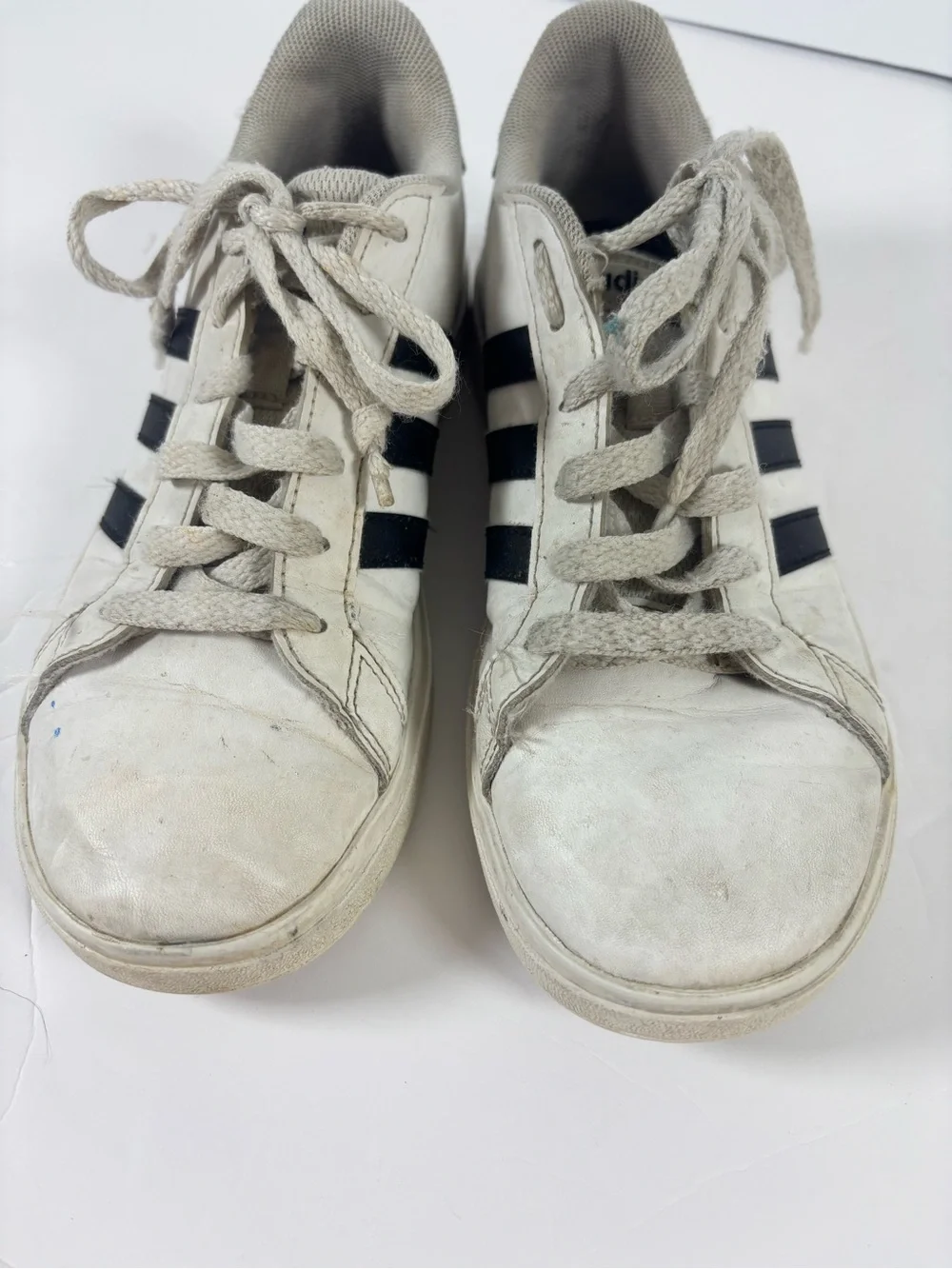 adidas unisex White and Black Stripe Low-Top Sneakers